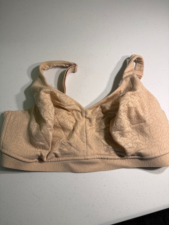 Wacoal Other - Wacoal Beige Wireless Comfort Bra